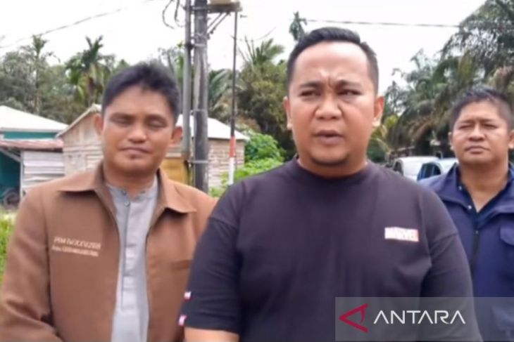 DPUPR Bangka Tengah lakukan normalisasi sungai guna tangani banjir