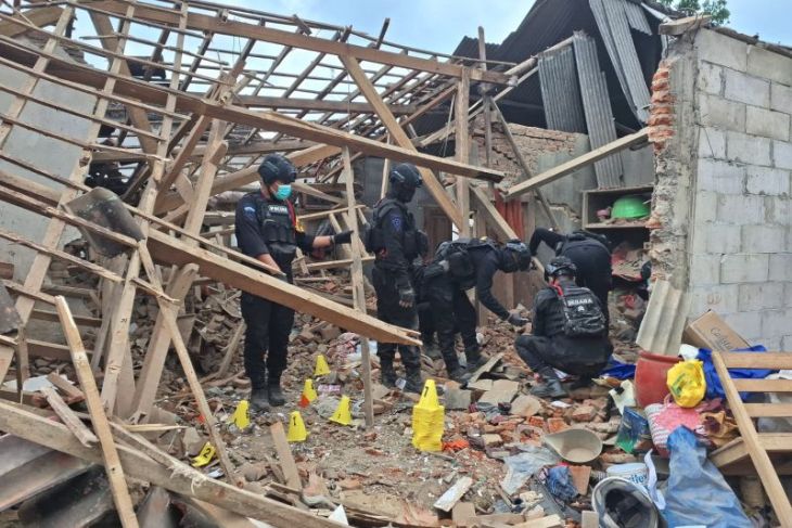 Polisi menduga ledakan rumah di Malang disebabkan petasan racikan
