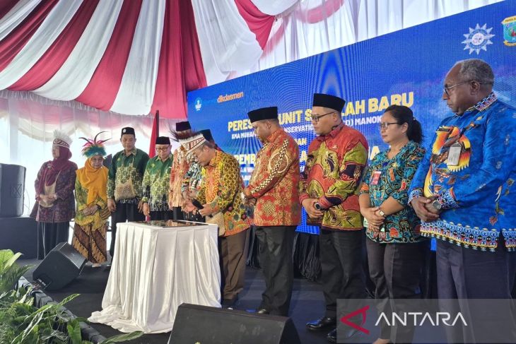 Mendikdasmen sebut SMAMCo Manokwari lahirkan SDM cerdas ekologis