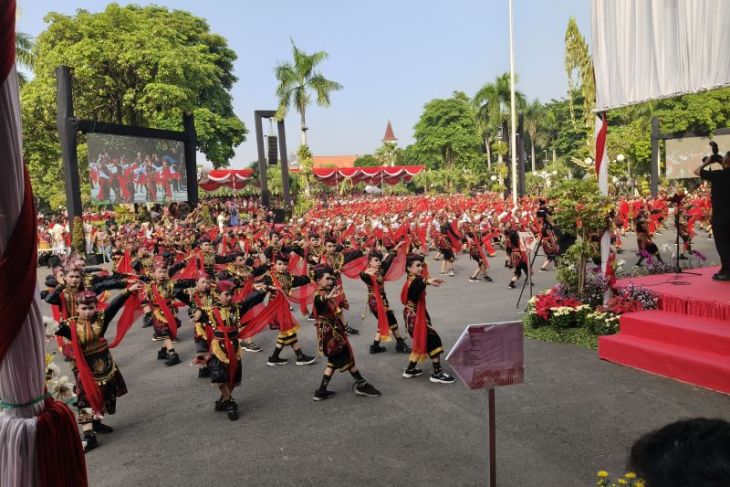 Plh Wali Kota Surabaya jelaskan capaian dan arah pembangunan