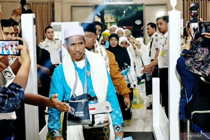 PPIH catat dua jamaah haji Debarkasi Surabaya masih dirawat di Arab Saudi