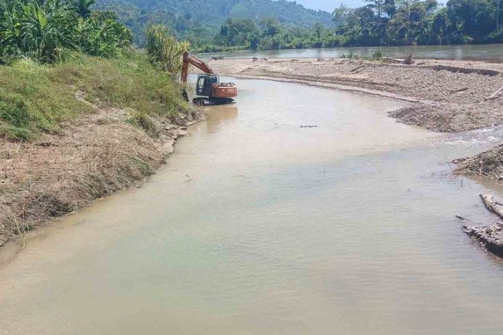 Pemkab Aceh Selatan normalisasi irigasi 1.700 hektare sawah