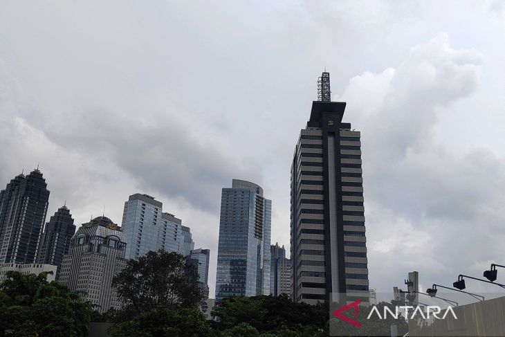 Cuaca Minggu, BMKG prakirakan cuaca di Indonesia berawan hingga hujan