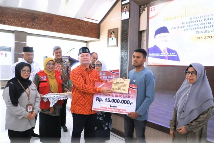 18 ahli waris korban banjir Aceh utara terima santunan kematian