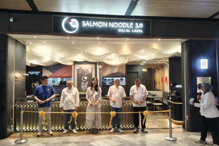 Salmon Noodle 3.0 Halal Label bidik pasar Surabaya