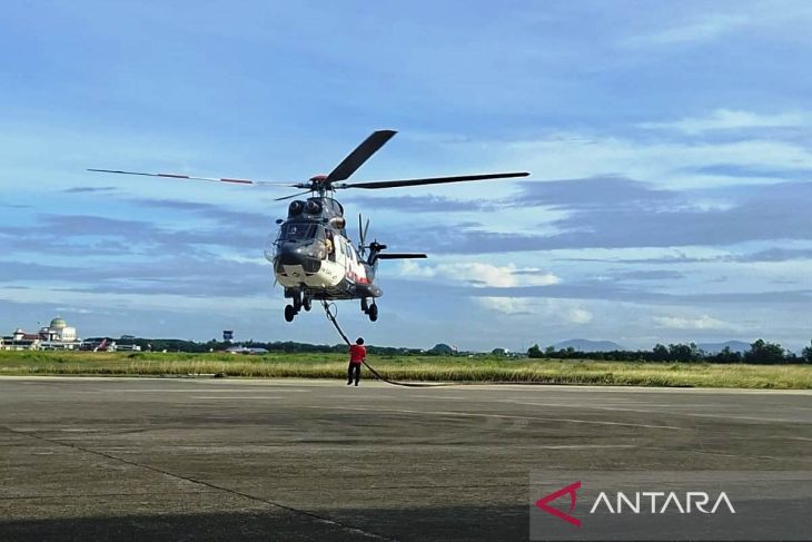 BNPB gelar water bombing padamkan karhutla di Aceh Barat