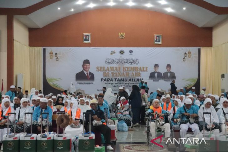 105 Jamaah Haji asal Paluta tiba di Tanah Air, Disambut Wakil Bupati