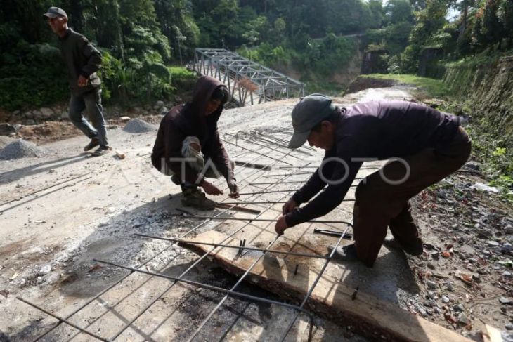 Jembatan enang-enang Bener Meriah, Aceh dibangun tahun 2027