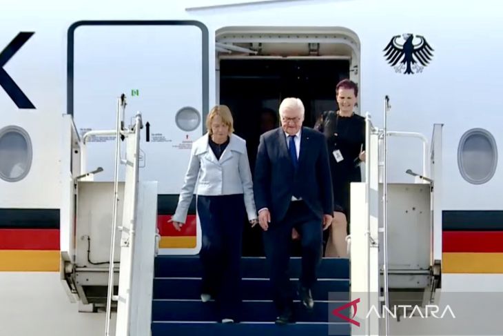Presiden Jerman tiba di Jakarta disambut oleh pasukan jajar kehormatan