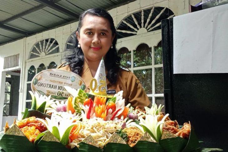 Perempuan yang menolak menyerah pada lelah