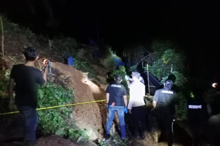 Tiga penambang emas di Aceh Jaya meninggal tertimbun longsor