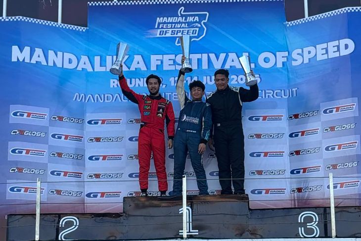Ananda Zayn akhiri ITCR 1500 Mandalika di podium juara