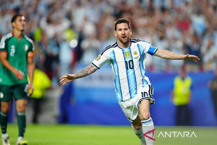Piala Dunia  2026  - Argentina gulung Aljazair 3-0, Messi hattrick