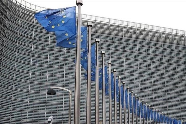 UE tegaskan dukungan untuk Ukraina dan desak Rusia gencatan senjata