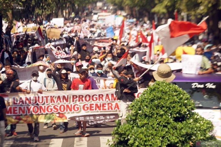 Ribuan mitra SPPG Trenggalek gelar aksi damai dukung MBG