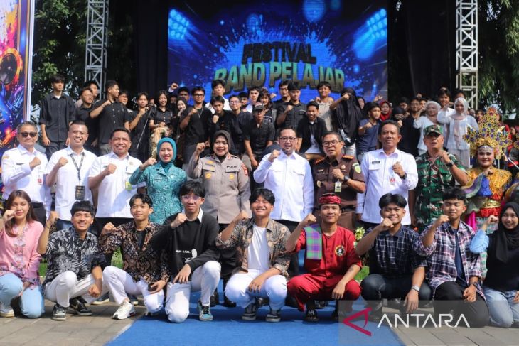 60 UMKM Kabupaten Bekasi turut meriahkan bazar sambut Hari Bhayangkara