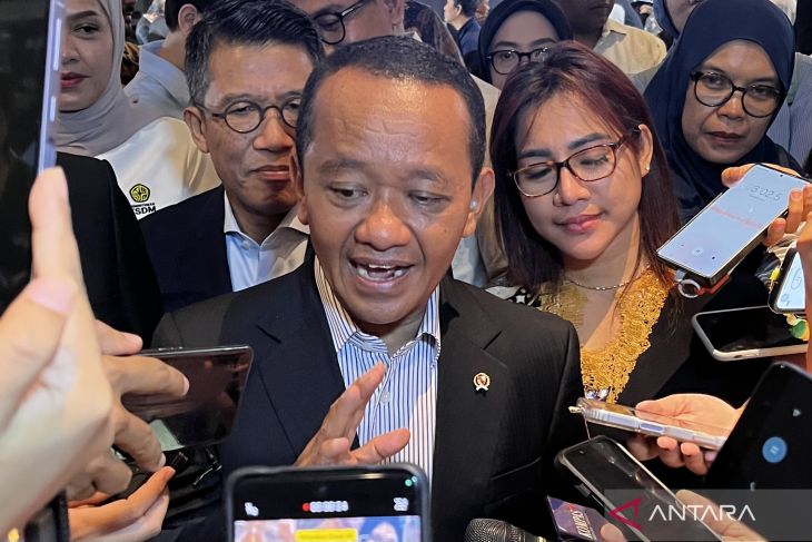 Bahlil cari jalan tengah sikapi kenaikan harga gas industri