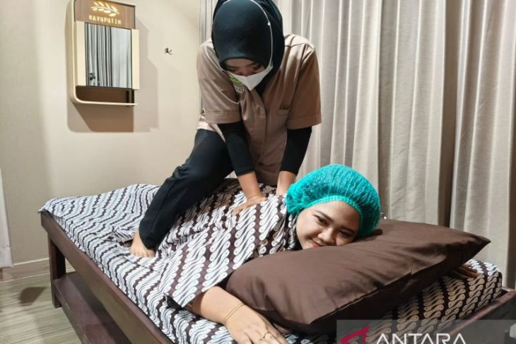 Tempat kebugaran keluarga bidik pasar Surabaya