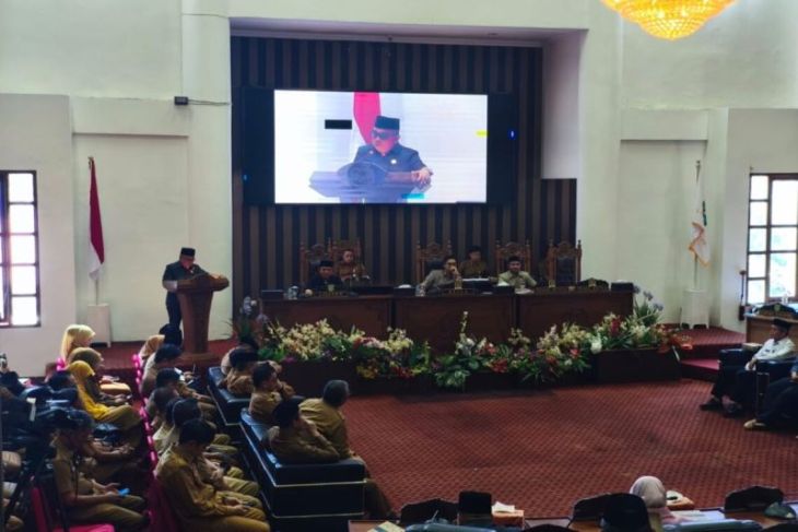 DPRD Tanah Bumbu setujui pembahasan lanjutan Raperda BPD