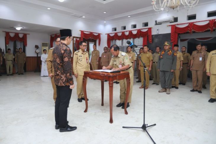 Bupati Trenggalek lantik Triadi Admono sebagai sekda