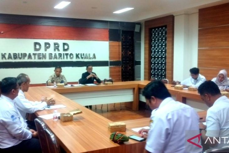 DPRD Batola bahas Raperda infrastruktur pasif telekomunikasi