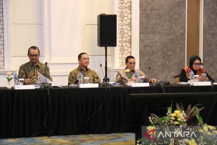 Pemprov Kalbar perkuat peran asuransi daerah dukung pembangunan ekonomi