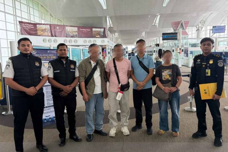 Imigrasi deportasi empat WN China langgar izin di Aceh