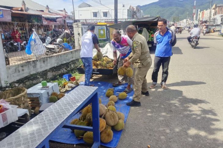 Wujudkan pasar tradisional asri, ini yang dilakukan Satpol PP Aceh Besar