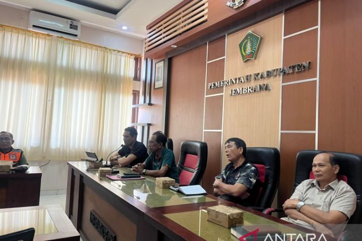 Jembrana sepakat olah sampah organik di desa