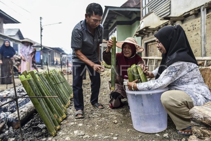 Tradisi Balema jelang Kenduri Sko di Kerinci