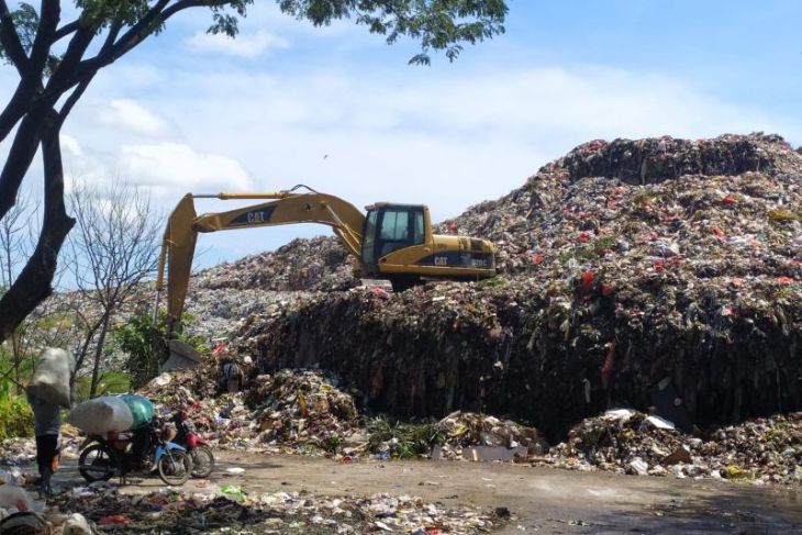 DLH Ponorogo hentikan "open dumping" di TPA Mrican