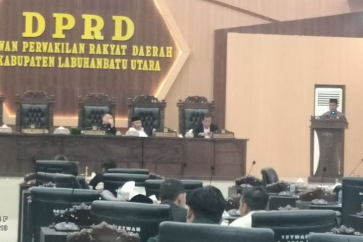 DPRD Labura sahkan LKPD TA 2025