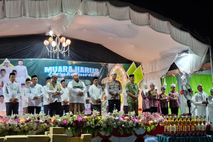 Muara Harus Bersholawat wujud kecintaan masyarakat kepada Rasulullah SAW