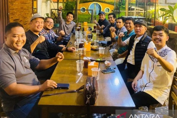 Presiden Club UNJA resmi terbentuk himpun presiden mahasiswa lintas generasi