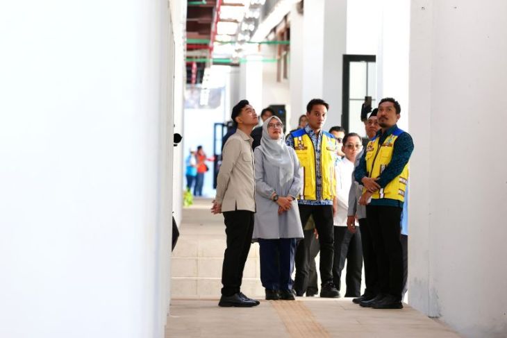 Gibran tinjau progres revitalisasi Pasar Banyuwangi