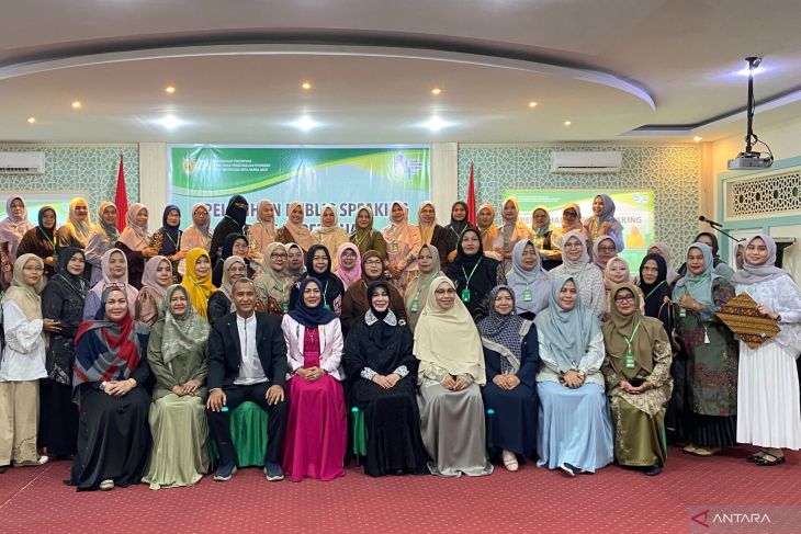 Wali Kota Banda Aceh Perkuat skill Komunikasi Kaum Perempuan