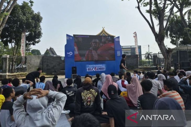 UMKM perkantoran Wali Kota Jambi laris pembeli saat Nobar Piala Dunia