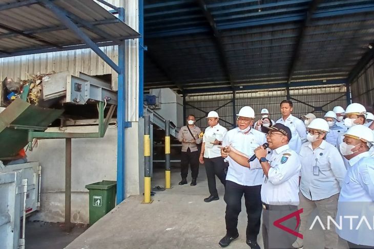 Menteri LH apresiasi pengelolaan RDF sampah di Jombang