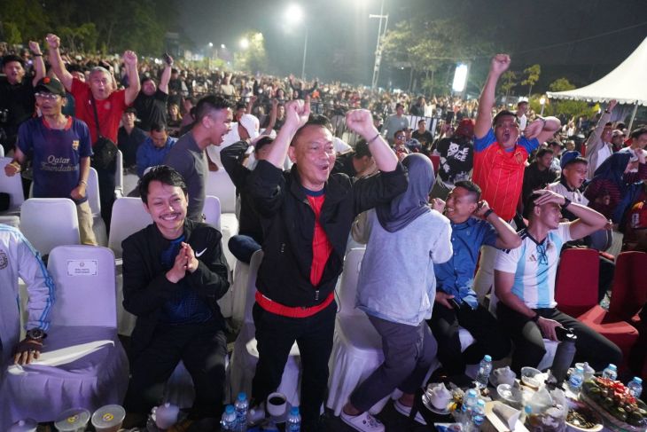 Wali Kota Pontianak nobar bersama ribuan warga rayakan gelar juara Spanyol
