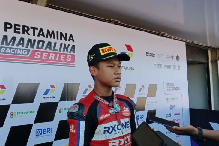 Pembalap Muhammad Gibran menangi race pertama MRS 2026