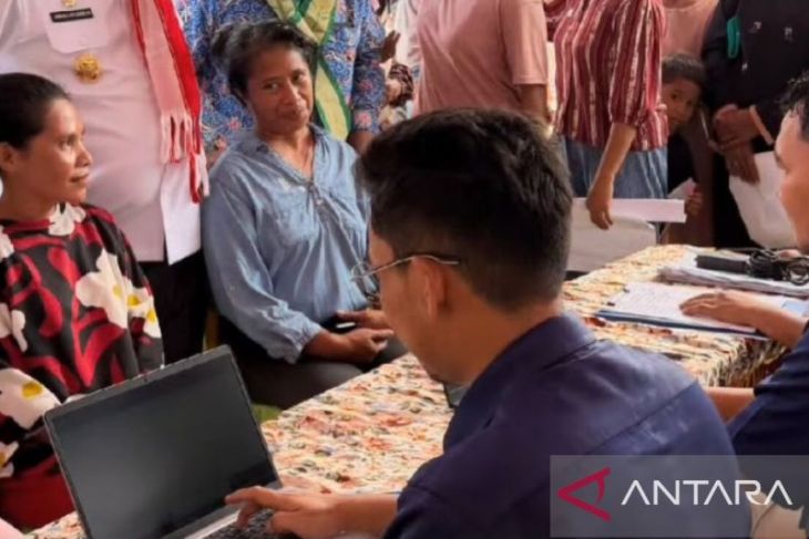 Ombudsman Maluku-Pemkab Seram Bagian Barat fasilitasi nikah massal gratis