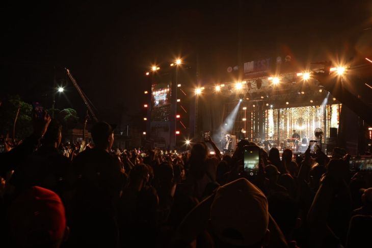 Dewa 19 meriahkan puncak Nommensen Festival
