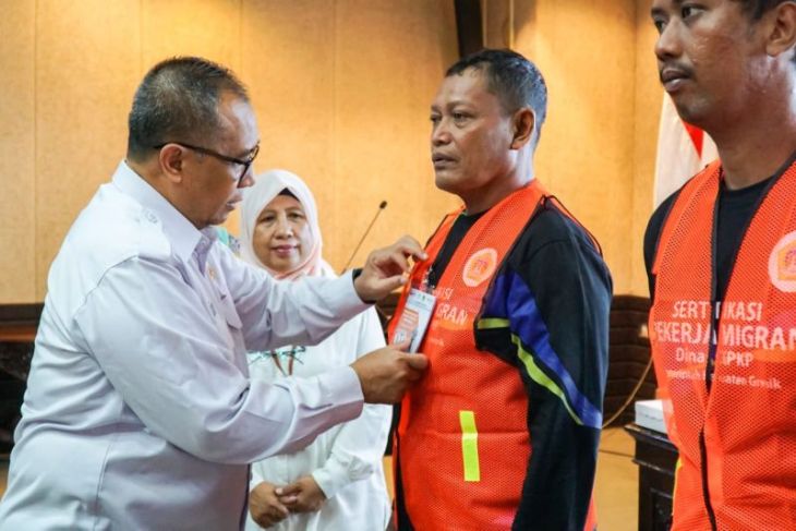 Pemkab Gresik tingkatkan sertifikasi pekerja migran sektor konstruksi