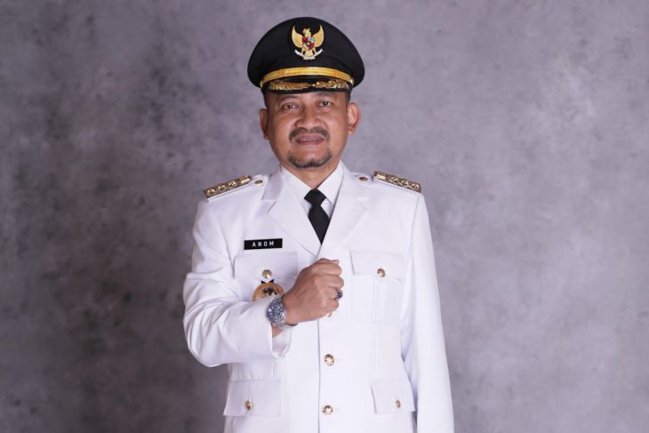 KPK tangkap Bupati Pemalang Anom Widiyantoro