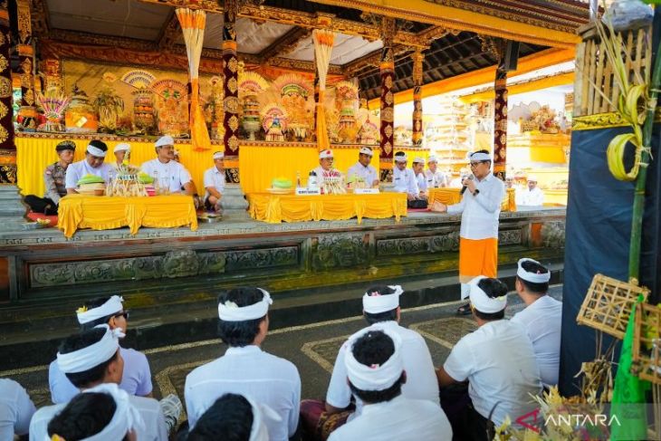 Pemkab Badung perkuat pelestarian adat budaya Bali