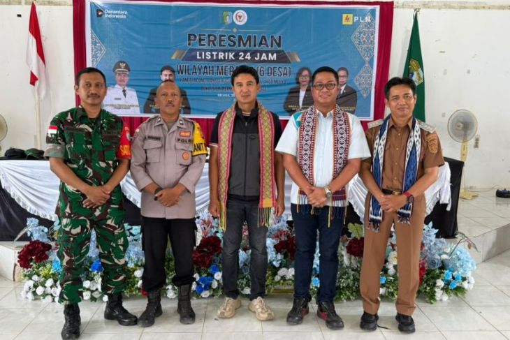 PLN hadirkan listrik 24 jam bagi 1.003 pelanggan di enam desa Sintang