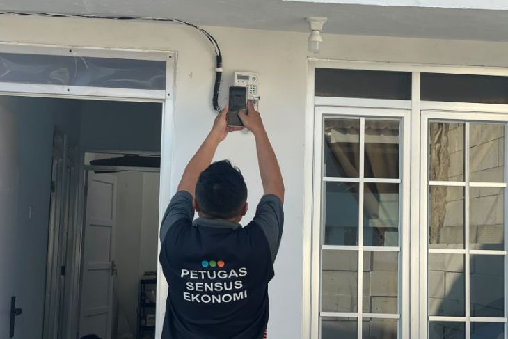 Mengetuk pintu demi data untuk menjaga arah kebijakan negara
