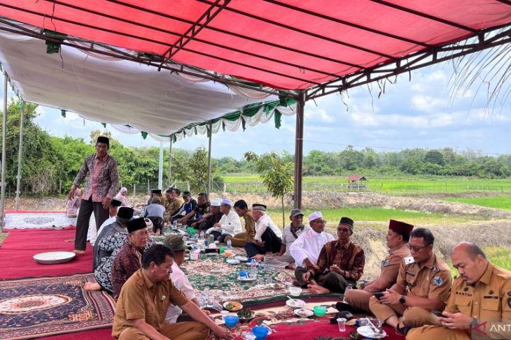 Pemkab Batang Hari apresiasi tradisi sedekah bubur usai tanam padi