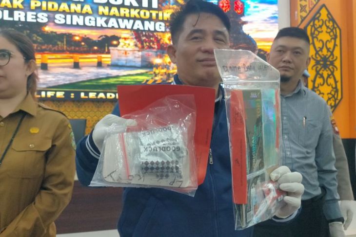 Polres-Singkawang ungkap narkotika golongan II dalam cairan vape