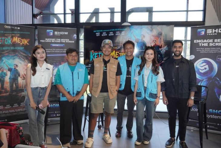 SHOW Token resmi duduki kursi Executive Producer di Film 'Ketok Mejik'